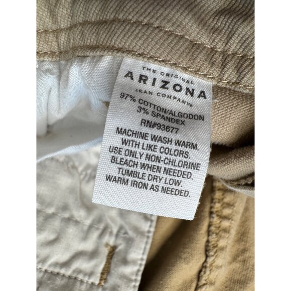Arizona Mid Rise Size 17 Corduroy Shorts 10" inseam tan EUC Pockets - Picture 4 of 6
